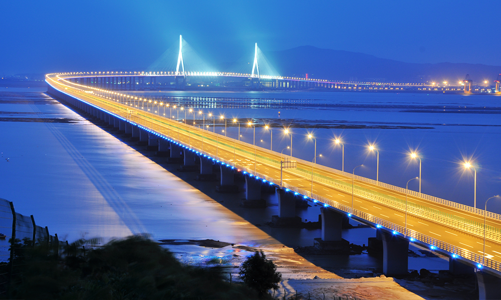 福建廈漳跨海大橋機(jī)電工程